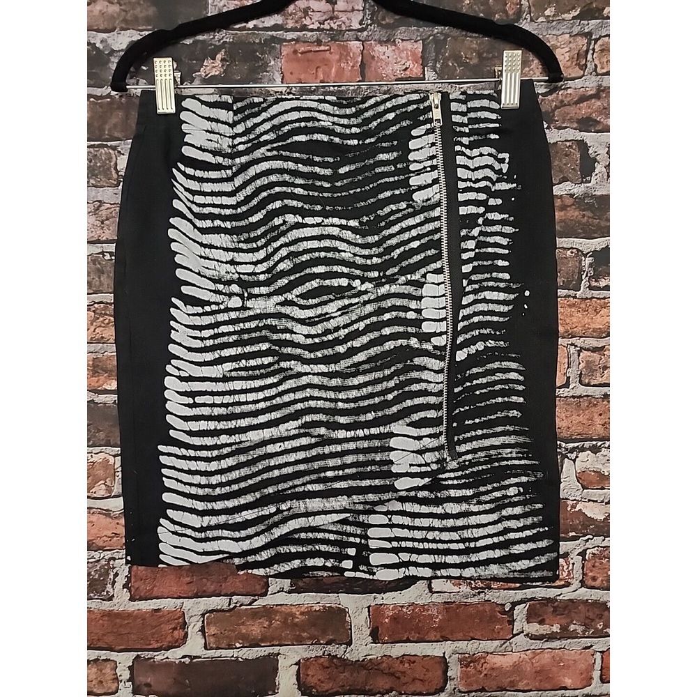 Religion Black‎ White Stripe Zebra Mini Skirt Asymmetrical Zipper Grunge Edgy M